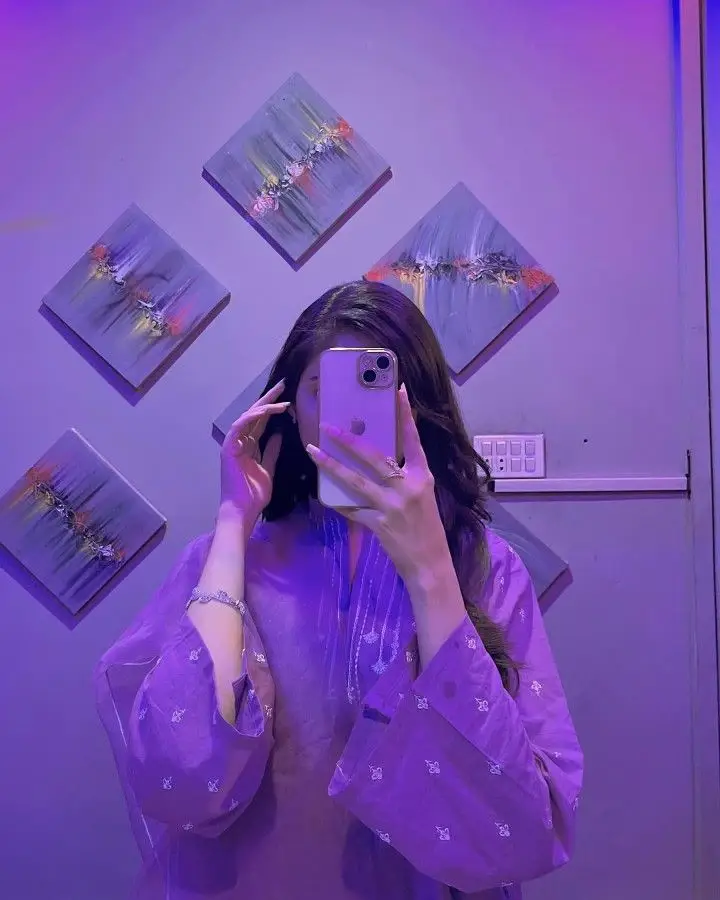 aesthetic-attitude-girl-dp