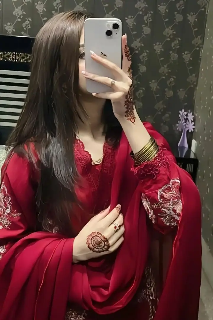 anime-attitude-girl-dp-black