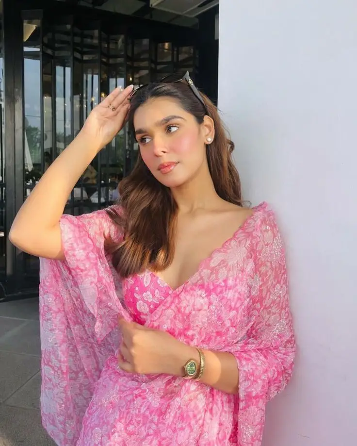 attitude-girls-dp-cartoon