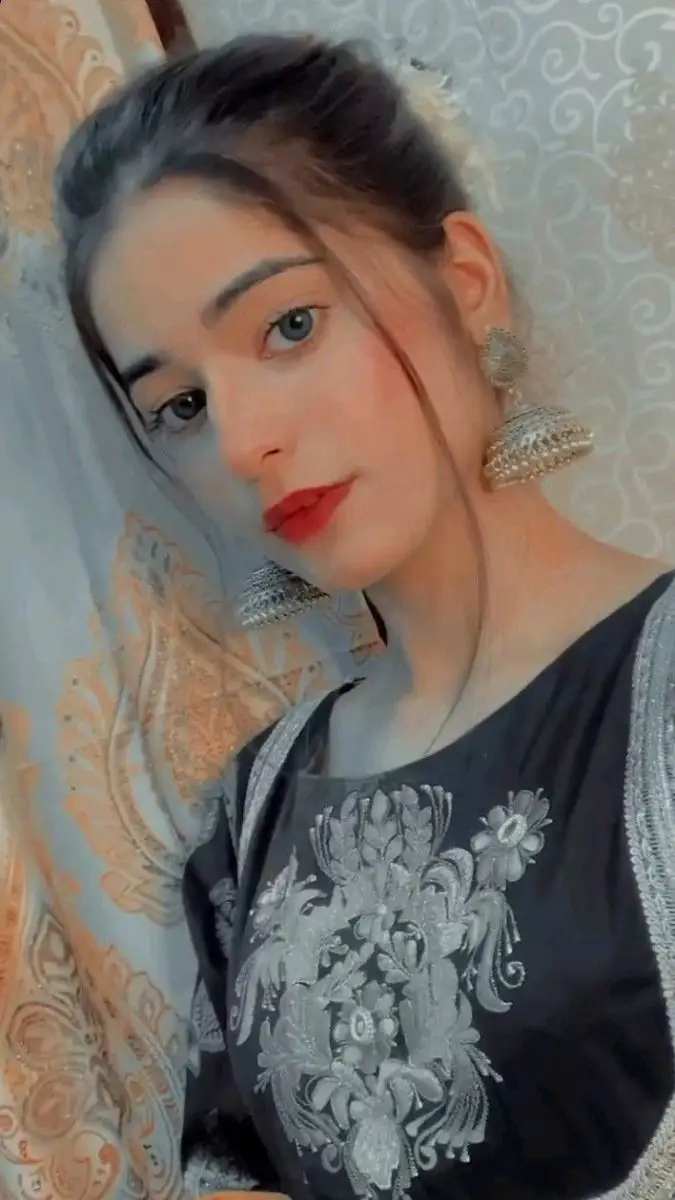 beautiful-single-girl-dp-new-1