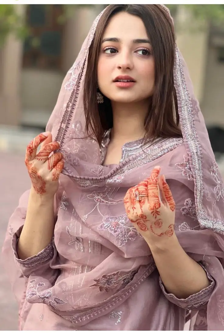 single-girl-attitude-dp-stylish-for-instagram-in-english-1